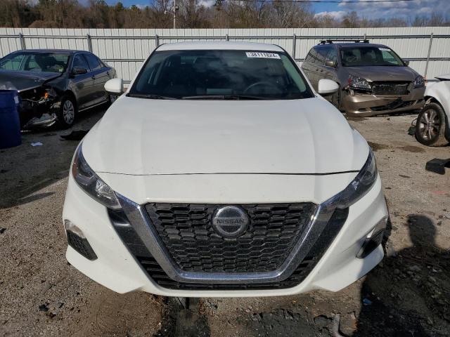 1N4BL4BV3KC169386 - 2019 NISSAN ALTIMA S WHITE photo 5