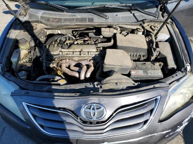 4T1BF3EK1AU017625 - 2010 TOYOTA CAMRY BASE GRAY photo 11