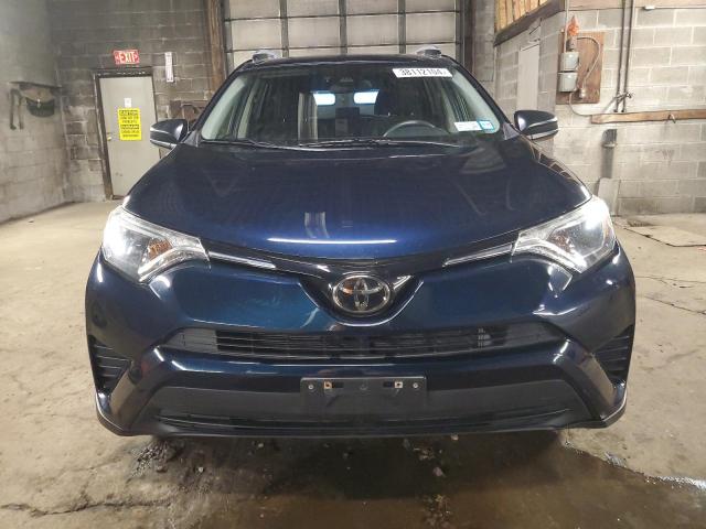 JTMBFREV8JJ221423 - 2018 TOYOTA RAV4 LE BLUE photo 5