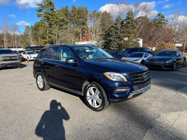 4JGDA5HB1FA465581 - 2015 MERCEDES-BENZ ML 350 4MATIC BLUE photo 1
