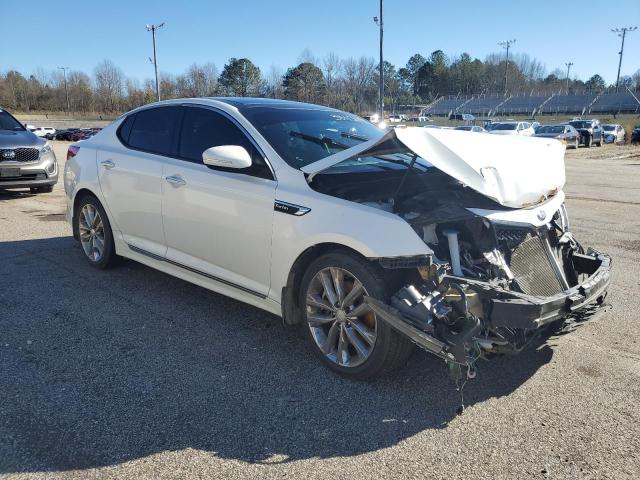 5XXGR4A67FG448886 - 2015 KIA OPTIMA SX WHITE photo 4