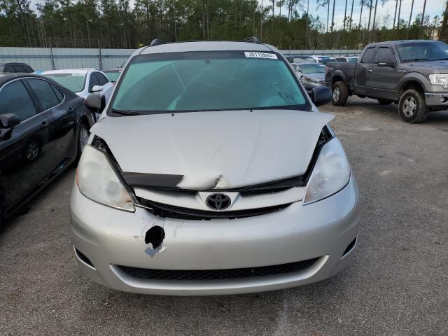 5TDKK4CC7AS330474 - 2010 TOYOTA SIENNA CE SILVER photo 5