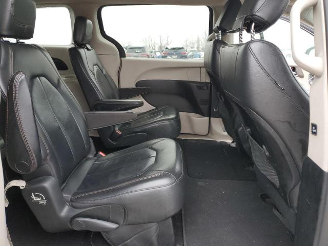 2C4RC1BG0HR532574 - 2017 CHRYSLER PACIFICA TOURING L BLACK photo 11