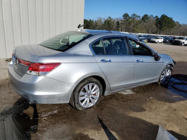 1HGCP3F83BA008065 - 2011 HONDA ACCORD EXL SILVER photo 3