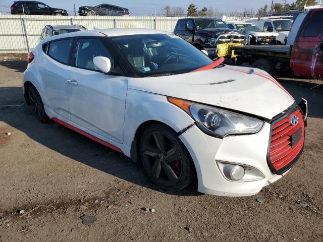 KMHTC6AE0DU175683 - 2013 HYUNDAI VELOSTER TURBO WHITE photo 4