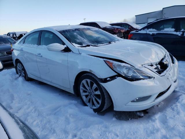 5NPEC4AB6BH208653 - 2011 HYUNDAI SONATA SE WHITE photo 4