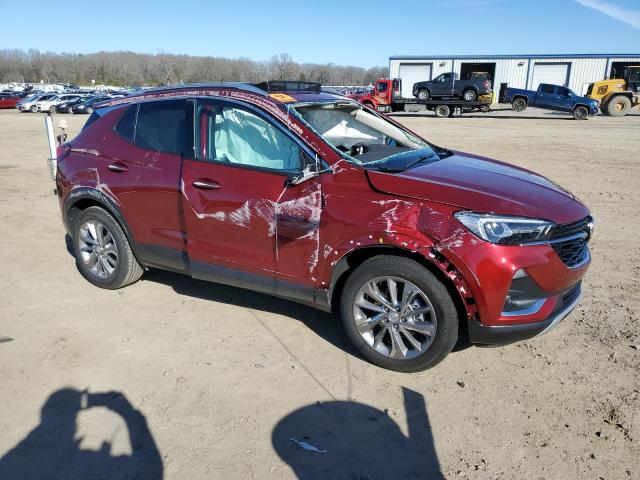 KL4MMFSL0NB131581 - 2022 BUICK ENCORE GX ESSENCE MAROON photo 4