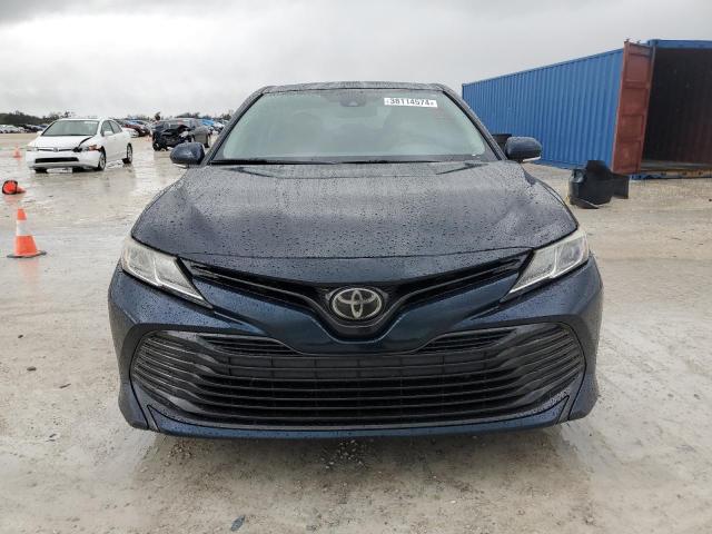 4T1B11HK3KU792816 - 2019 TOYOTA CAMRY L BLUE photo 5