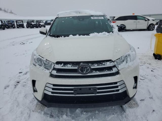 5TDJZRFH9JS556625 - 2018 TOYOTA HIGHLANDER SE WHITE photo 5