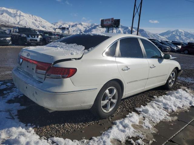 KMHFC46F47A192821 - 2007 HYUNDAI AZERA SE WHITE photo 3