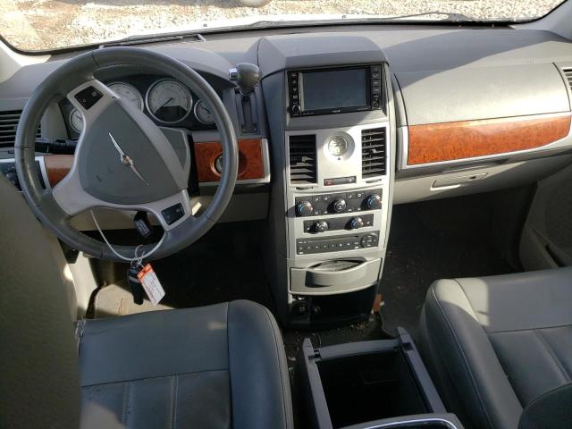 2A8HR54P18R803374 - 2008 CHRYSLER TOWN & COU TOURING თეთრი ფოტო 8