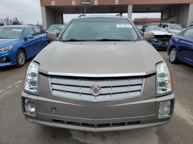 1GYEE637660215582 - 2006 CADILLAC SRX TAN photo 5