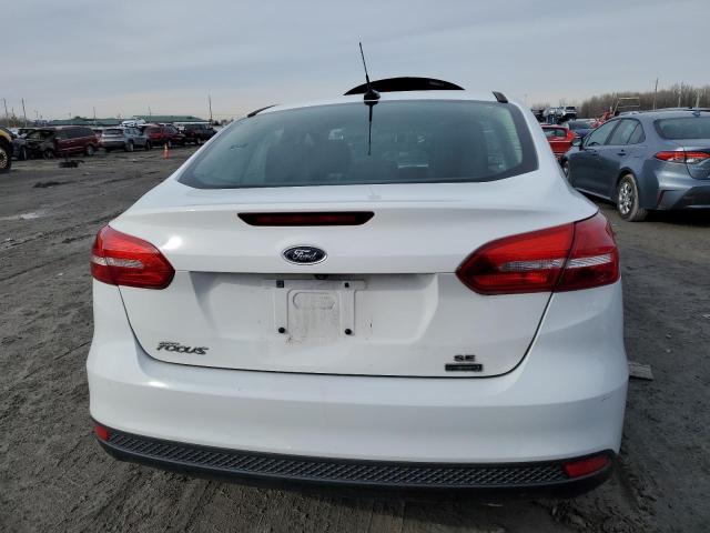 1FADP3FE4JL302124 - 2018 FORD FOCUS SE WHITE photo 6