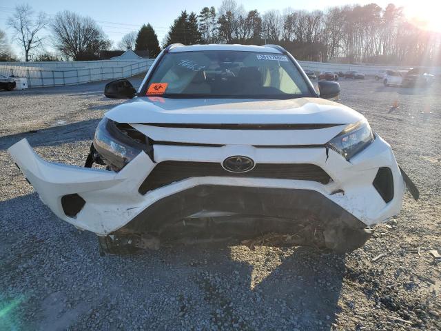 2T3F1RFV4KW004663 - 2019 TOYOTA RAV4 LE WHITE photo 5