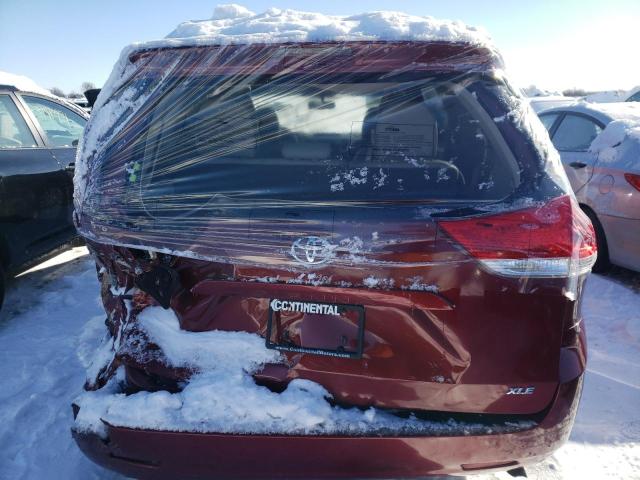 5TDYK3DC4DS405011 - 2013 TOYOTA SIENNA XLE RED photo 6