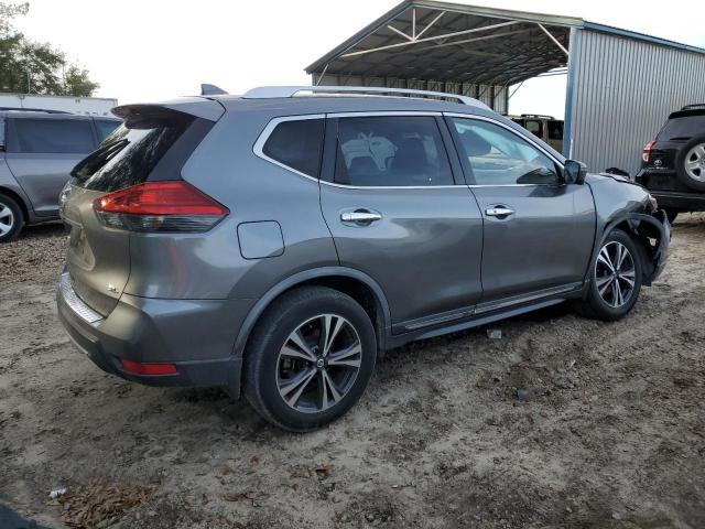 JN8AT2MT8HW404088 - 2017 NISSAN ROGUE S GRAY photo 3