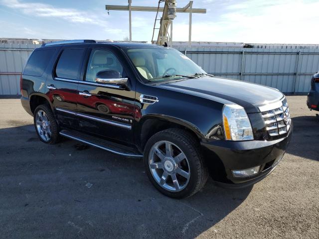 1GYFK63877R364473 - 2007 CADILLAC ESCALADE LUXURY BLACK photo 4