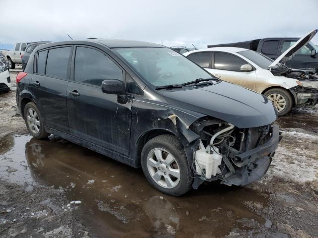 3N1BC13EX9L355726 - 2009 NISSAN VERSA S BLACK photo 4