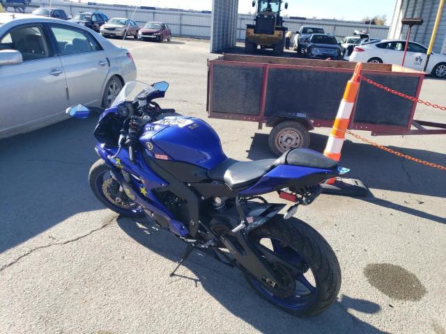 JYARJ28Y3JA001340 - 2018 YAMAHA YZFR6 C BLUE photo 3