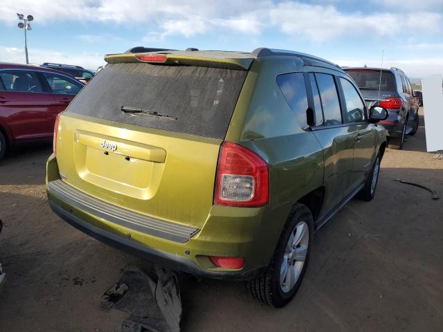 1C4NJCBAXCD622709 - 2012 JEEP COMPASS SPORT GREEN photo 3