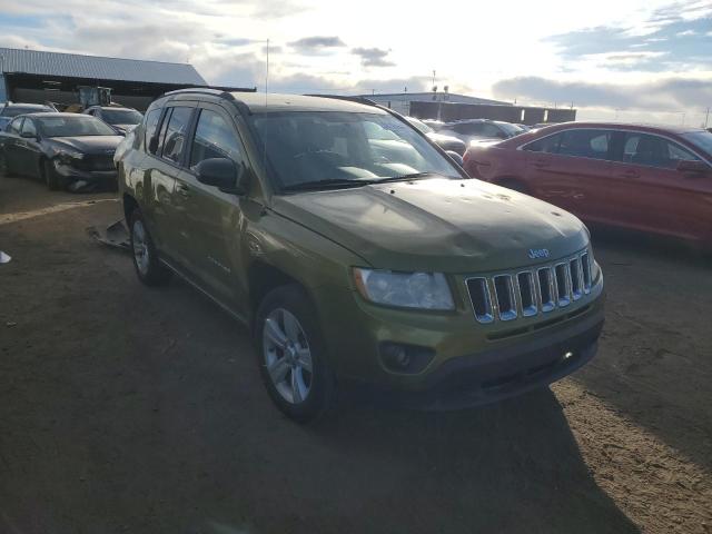 1C4NJCBAXCD622709 - 2012 JEEP COMPASS SPORT GREEN photo 4