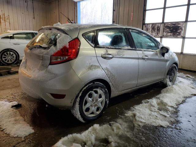 3FADP4EJ7DM182889 - 2013 FORD FIESTA SE SILVER photo 3