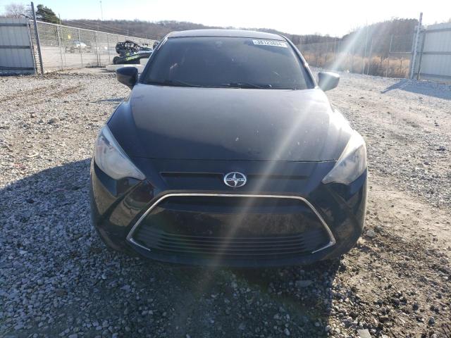 3MYDLBZV9GY141914 - 2016 TOYOTA SCION IA BLACK photo 5