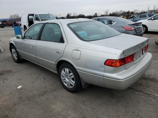 4T1BF22K61U129724 - 2001 TOYOTA CAMRY LE SILVER photo 2