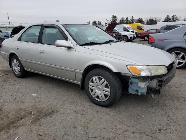 4T1BF22K61U129724 - 2001 TOYOTA CAMRY LE SILVER photo 4