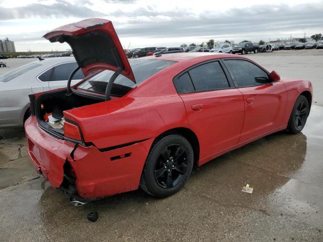 2C3CDXBG3DH583237 - 2013 DODGE CHARGER SE RED photo 3