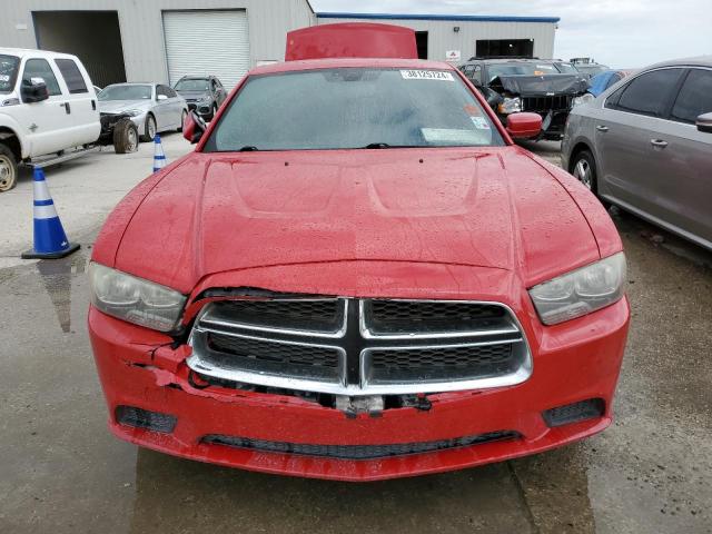 2C3CDXBG3DH583237 - 2013 DODGE CHARGER SE RED photo 5