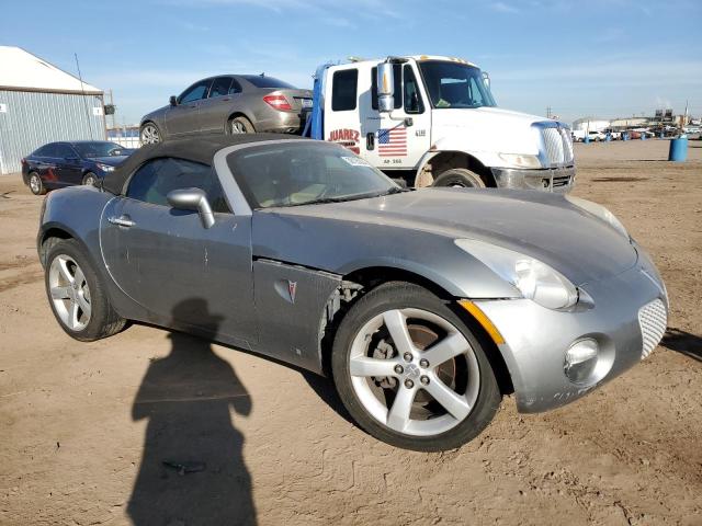 1G2MB33B06Y103525 - 2006 PONTIAC SOLSTICE GRAY photo 4