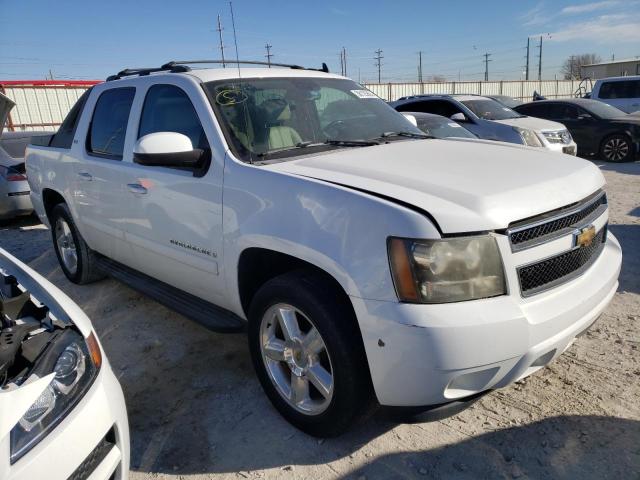 3GNEC12077G258657 - 2007 CHEVROLET AVALANCHE C1500 WHITE photo 4