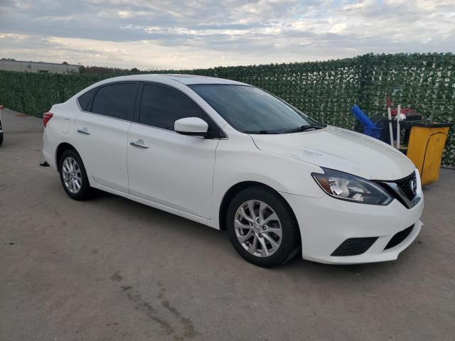 3N1AB7AP3HY351136 - 2017 NISSAN SENTRA S WHITE photo 4