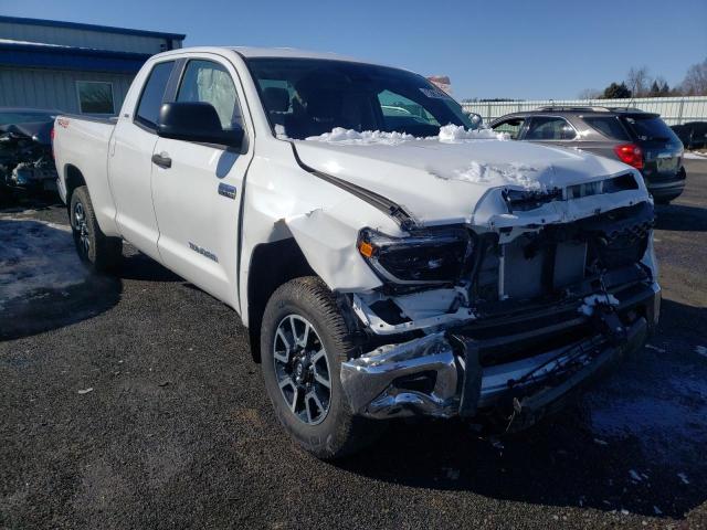 5TFUY5F18LX870632 - 2020 TOYOTA TUNDRA DOUBLE CAB SR/SR5 WHITE photo 1