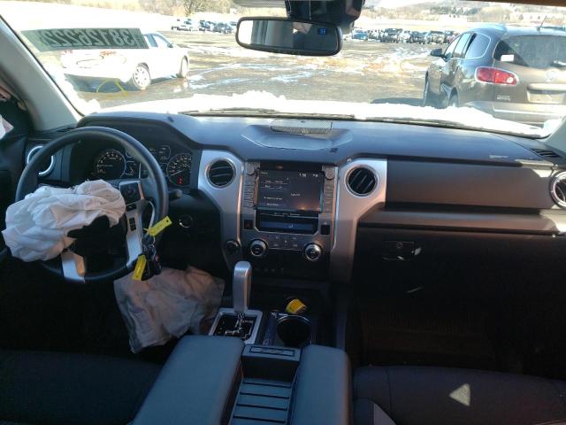 5TFUY5F18LX870632 - 2020 TOYOTA TUNDRA DOUBLE CAB SR/SR5 WHITE photo 9