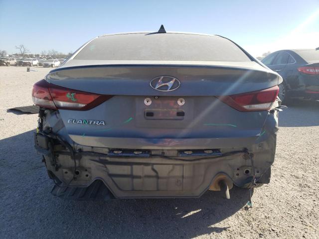 KMHD84LF1HU154590 - 2017 HYUNDAI ELANTRA SE GRAY photo 6