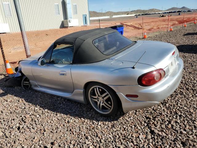 JM1NB353940400875 - 2004 MAZDA MX-5 MIATA BASE SILVER photo 2