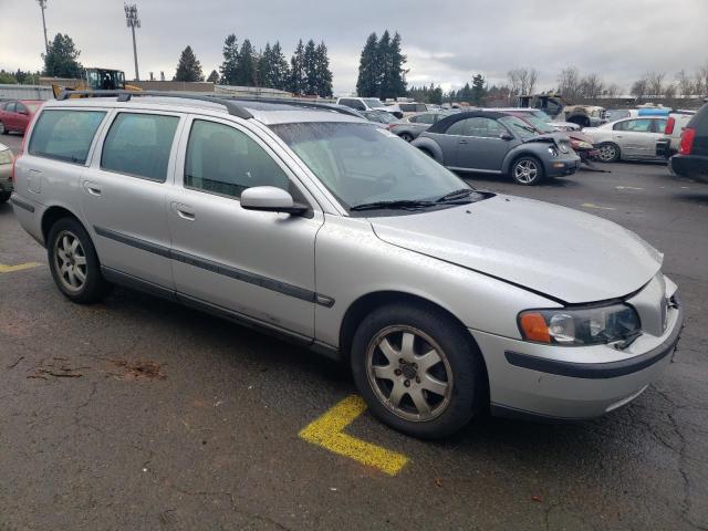 YV1SJ59H442429240 - 2004 VOLVO V70 SILVER photo 4