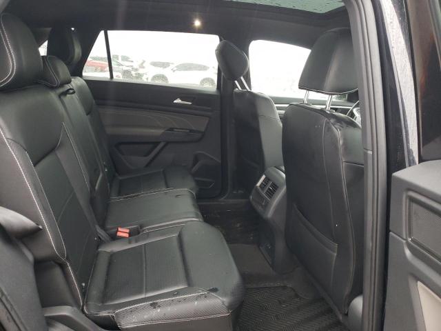 1V2PE2CA9MC212396 - 2021 VOLKSWAGEN ATLAS CROS SE Черный фото 11