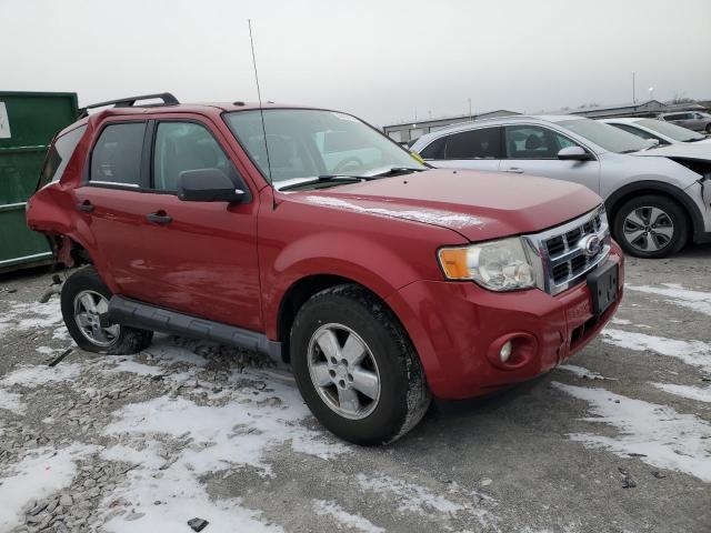 1FMCU0DG2AKD05395 - 2010 FORD ESCAPE XLT RED photo 4