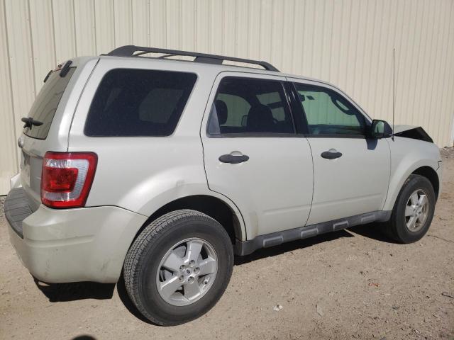 1FMCU03779KD06717 - 2009 FORD ESCAPE XLT TAN photo 3