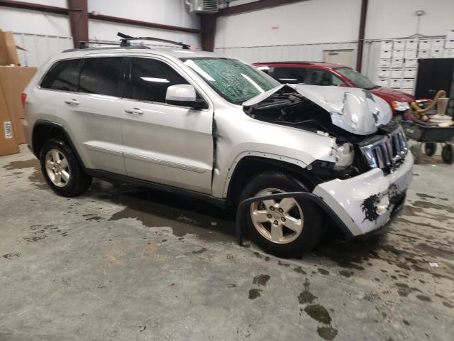 1C4RJEAGXCC264794 - 2012 JEEP GRAND CHER LAREDO ვერცხლისფერი ფოტო 4