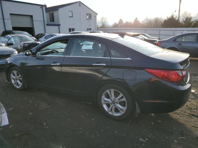 5NPEC4AC5DH617853 - 2013 HYUNDAI SONATA SE BLACK photo 2