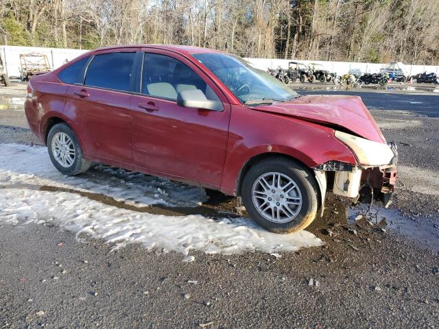 1FAHP3GN0AW262946 - 2010 FORD FOCUS SES RED photo 4