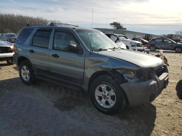 1FMYU03105KD28697 - 2005 FORD ESCAPE XLT BLUE photo 4