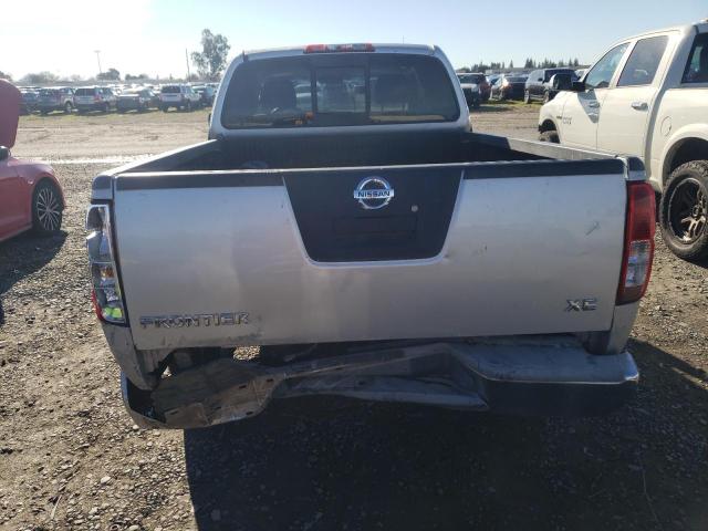 1N6BD06T56C474917 - 2006 NISSAN FRONTIER KING CAB XE SILVER photo 6