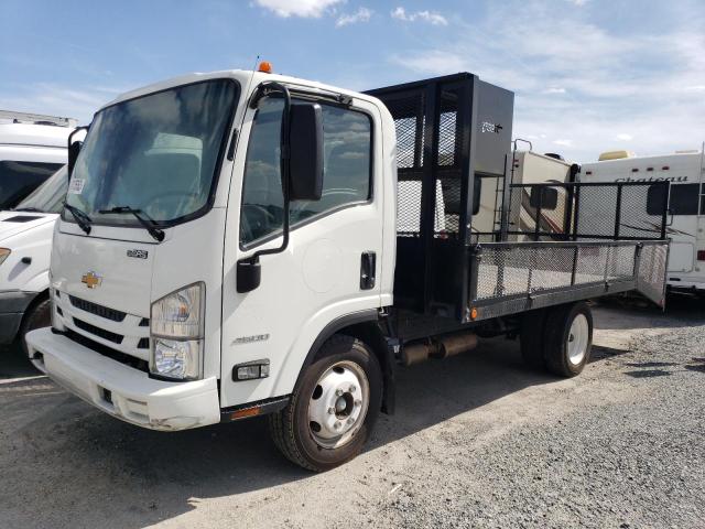 54DCDW1B0JS811089 - 2018 CHEVROLET 4500 WHITE photo 1