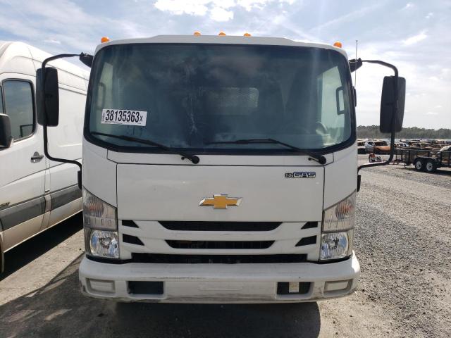 54DCDW1B0JS811089 - 2018 CHEVROLET 4500 WHITE photo 5