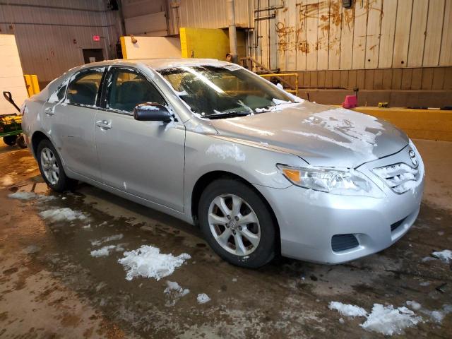 4T1BF3EK9BU769039 - 2011 TOYOTA CAMRY BASE SILVER photo 4